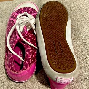 Women’s coach shoes size 5.5